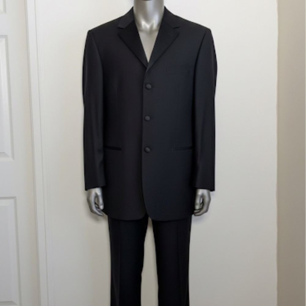Tuxedo Vintage Enzo Collection Tovare Single Breasted Tailored Italian Tuxedo
